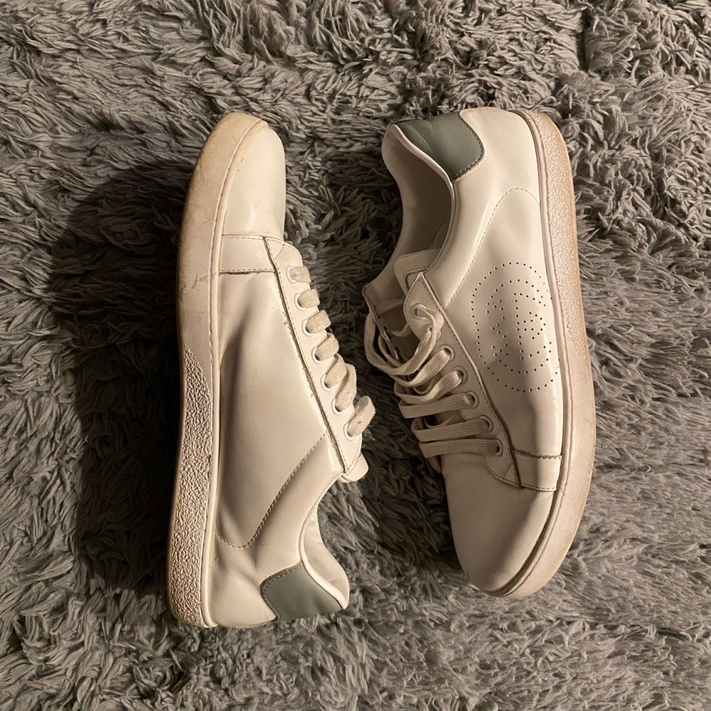 Men’s White Gucci Shoes